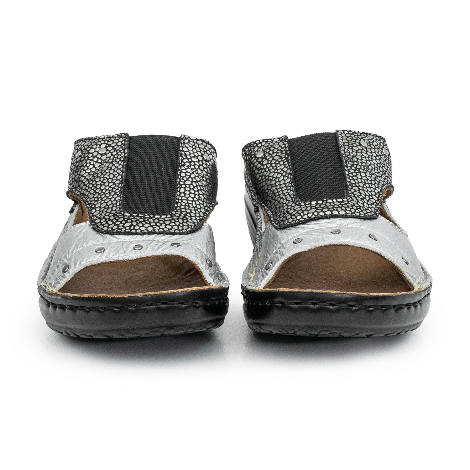 CHINELA OLIA NEGRA Y PLATA