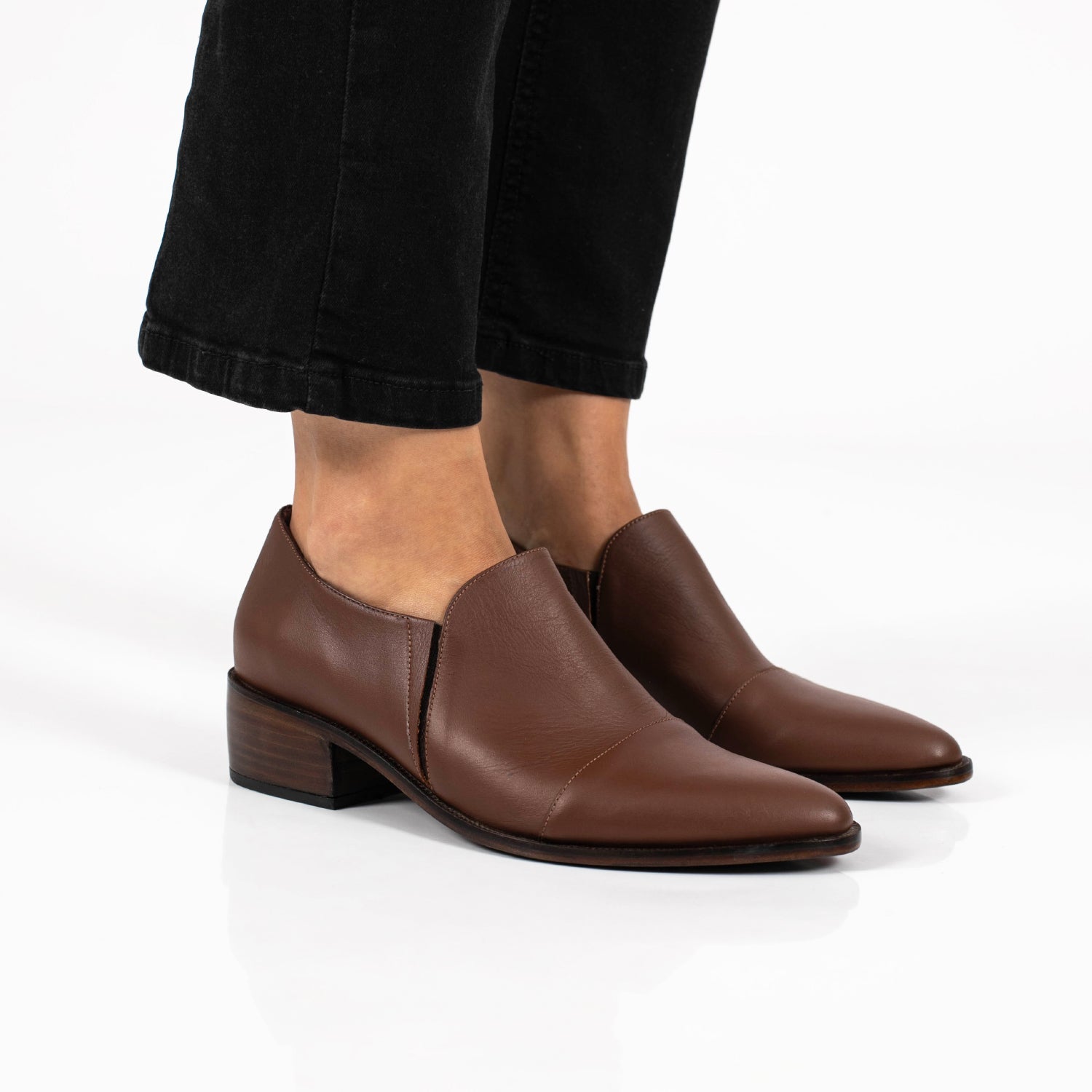 ZAPATO URDIÑE MARRON