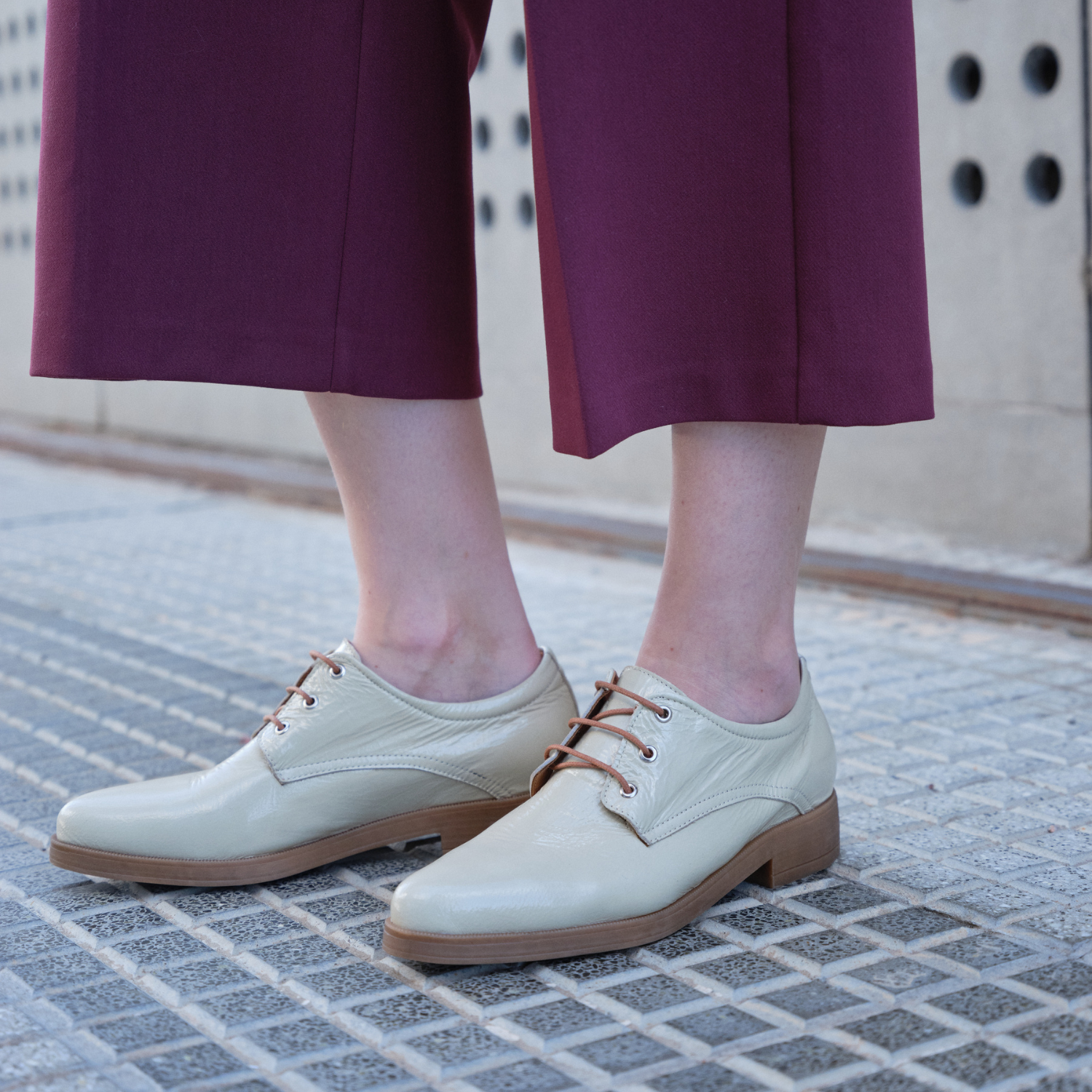 ZAPATO CARLING BEIGE