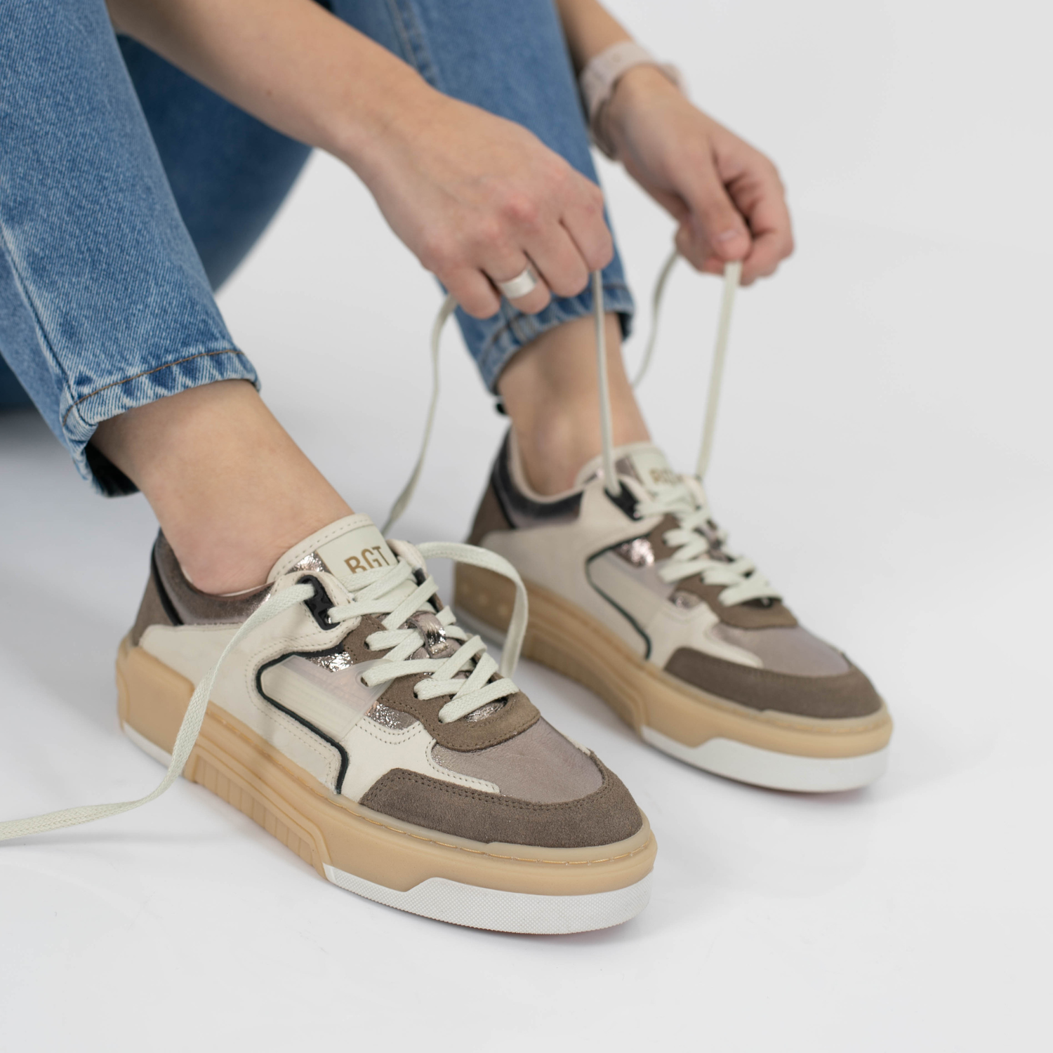 ZAPATILLA HOOVER VISÓN