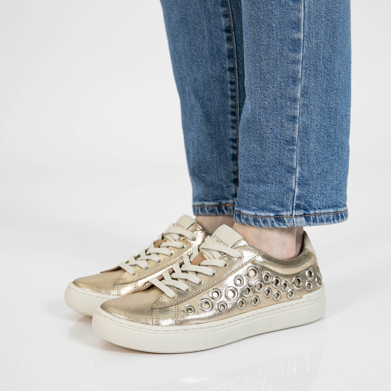 ZAPATILLA NOVA PLATINO