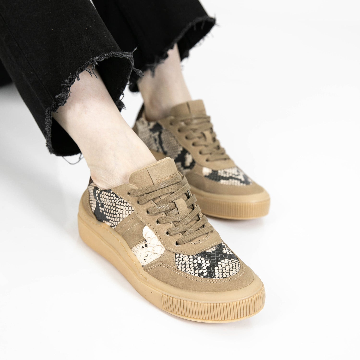 ZAPATILLA SNAKE BEIGE