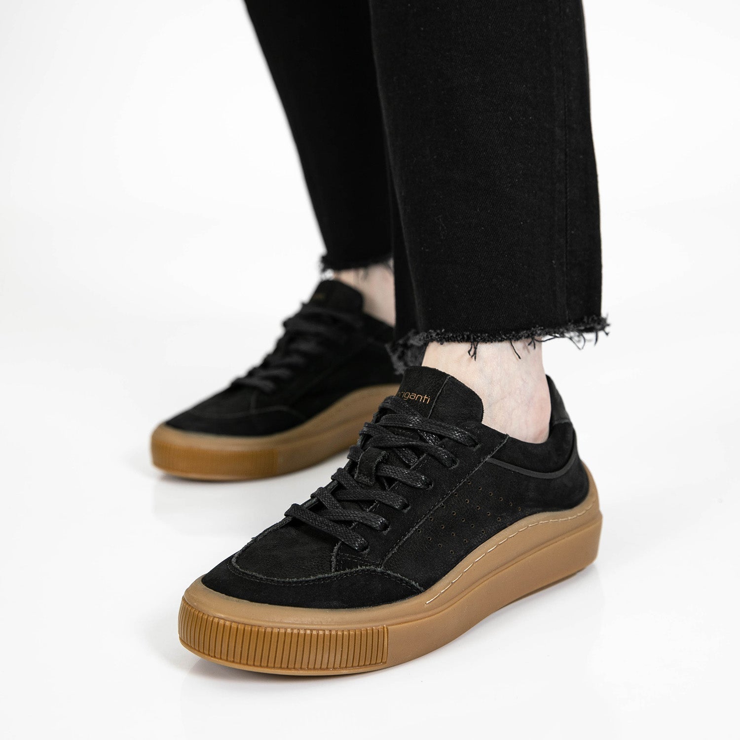 ZAPATILLA OKLAND NEGRA