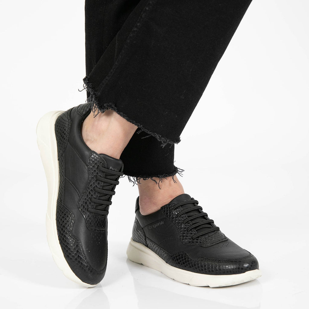 ZAPATILLA STELAR NEGRA